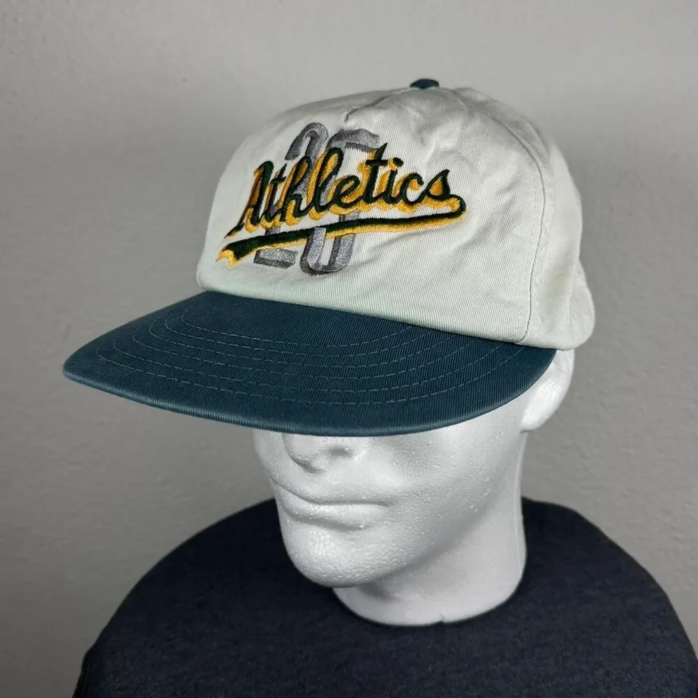 Mlb Men's White and Cream Hat